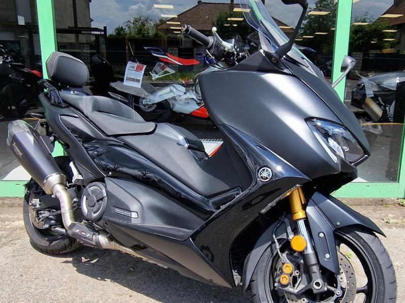YAMAHA XP T-MAX 560 TECH MAX
